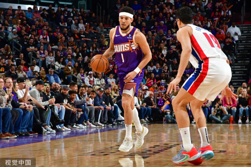 表现令人印 表现令人印