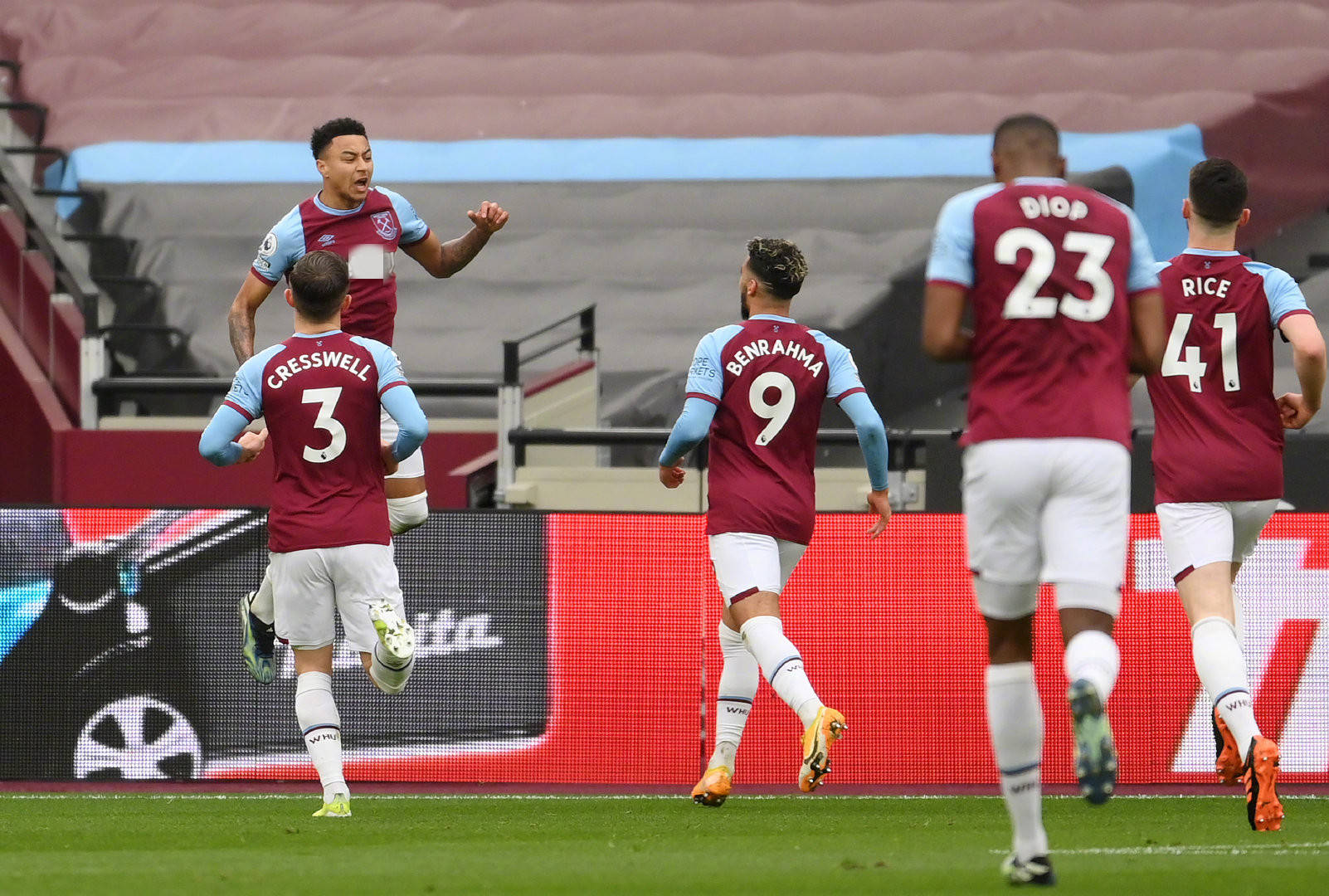 会背后的战 会背后的战